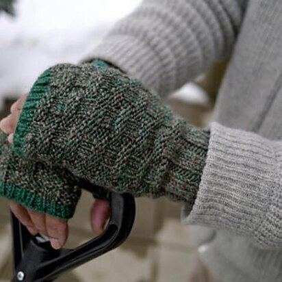 Creel Fingerless Mitts - knitting pattern