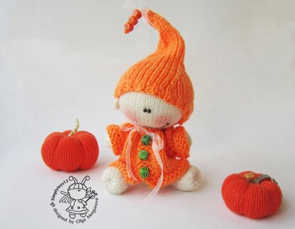 Halloween BOO doll and pumpkin knitted flat