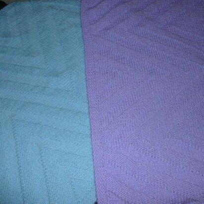 Susan's Zig Zag or Chevron Blanket - knitting pattern