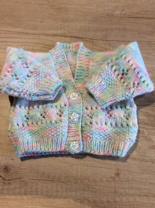 Cardigans in Sirdar Snuggly 4 Ply 50g - 3941