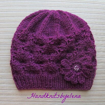 Hat with Textured Rhombuses in Two Sizes - knitting pattern