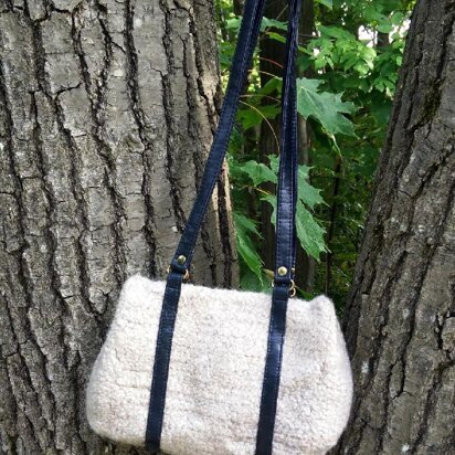 The Northerner Felted Bag