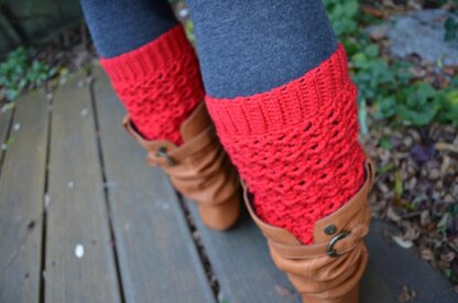 Lacy leg warmers