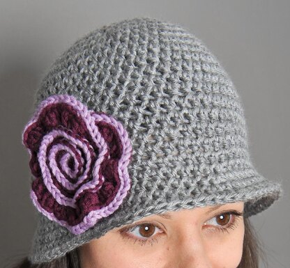 Brimmed Hat with Swirl Flower