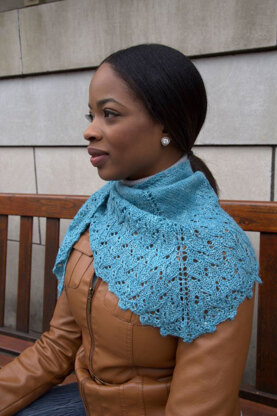 Shawl in Plymouth Yarn Linaza - F619 - PDF