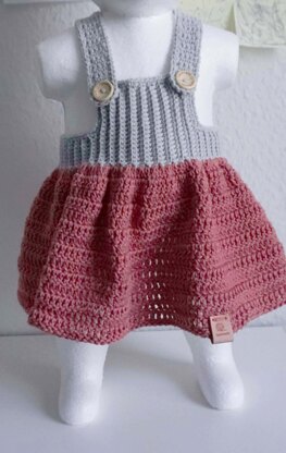 Crochet pattern for an adorable baby strap dress