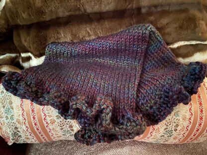 Lustrous Winter Snood