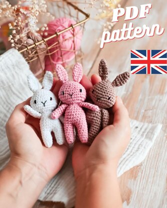 Muffin the Bunny Mini Crochet Amigurumi Kit