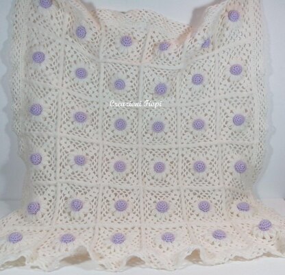 Lilac Daisy Baby blanket