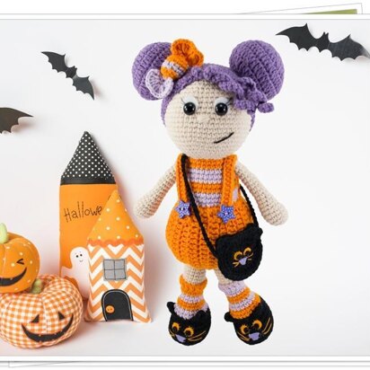 Crochet Pumpkin, the Halloween Doll