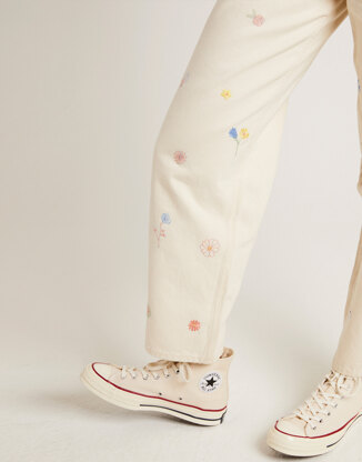 Wool and the Gang Wildflowers Embroidery Kit