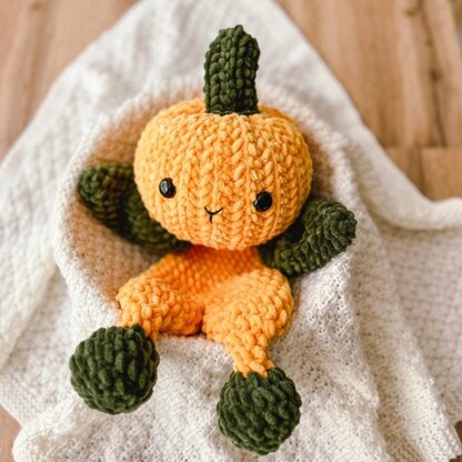 Lovey pumpkin snuggler crochet pattern, halloween gift PDF