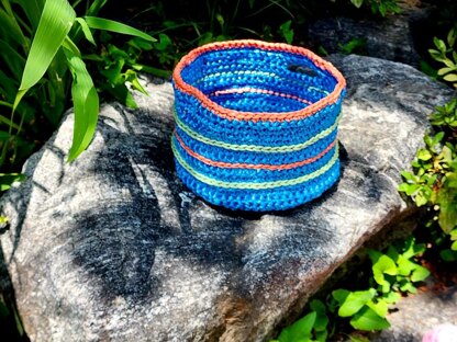 Raffia Basket with Handles