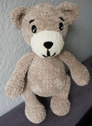 Crochet Pattern for Teddy Tom!