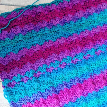 Mermaid Scallop Baby Blanket