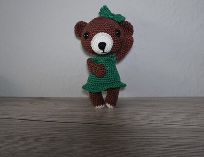 PDF Amigurumi Häkelanleitung Teddydame Lucie