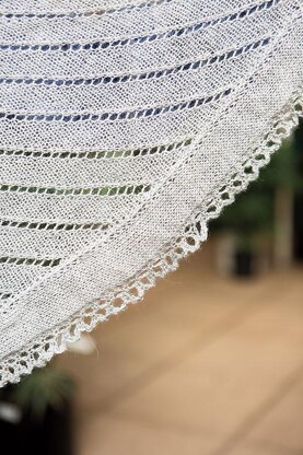 Fenestra Shawl