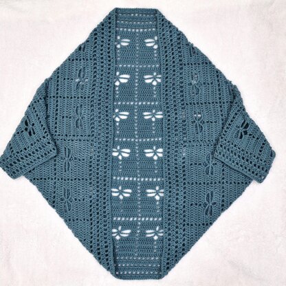 Dragonfly Garden Shrug