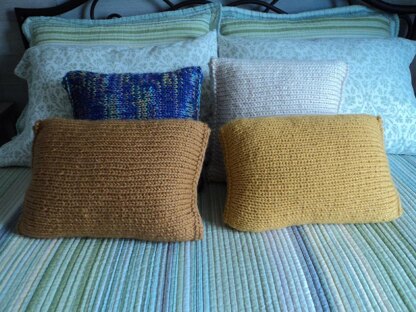 Knit in the round Pillow