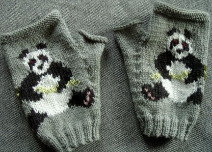Panda fingerless gloves/fingerless mitts
