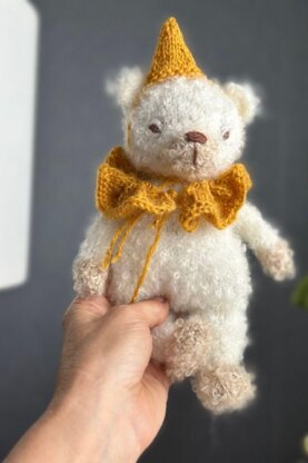 Boucle Bear knitting pattern