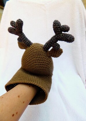 Rudolph, the reindeer, amigurumi hand puppet