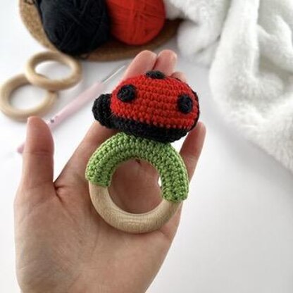 Ladybug crochet baby rattle toy pattern Amigurumi teething ring