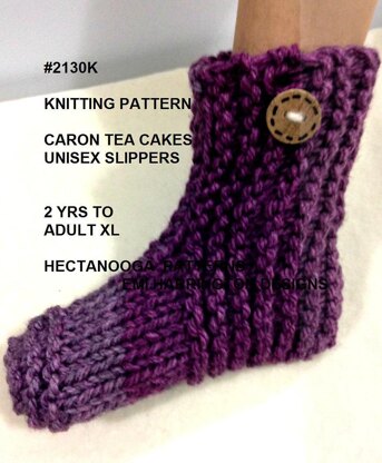 2130k - Cozy Slippers (knit)
