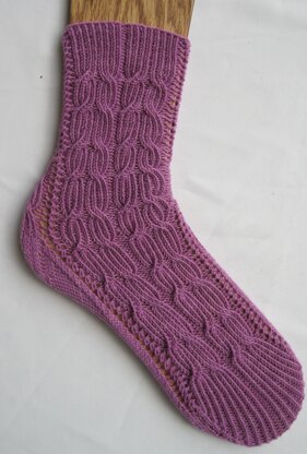 Mt. Meakin Cabled Socks