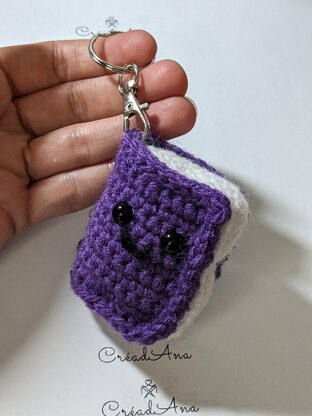 Book amigurumi keychain pattern