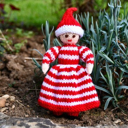Heidi - Christmas Elf Folk Doll Knitting Pattern