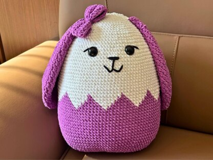 Easter Crochet: Bunny Egg Pillow Amigurumi