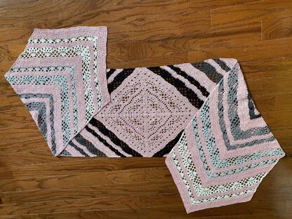 Querencia Shawl