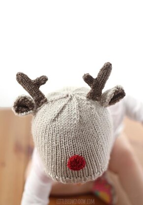 Tiny Reindeer Hat