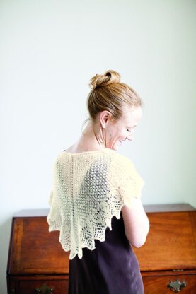 Snowdrop Shawlette