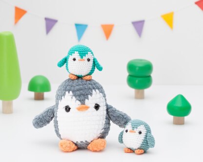 Penguin plushie