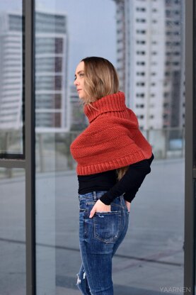 Uma knit cape