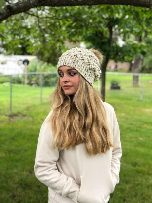 Mini Tundra Weave Slouch