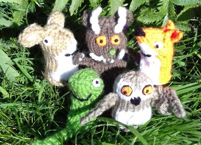 5 Gruffalo finger puppets, adult and child sizes