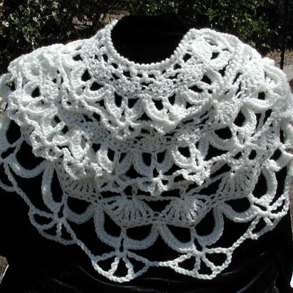 Lacy Skull Scarf