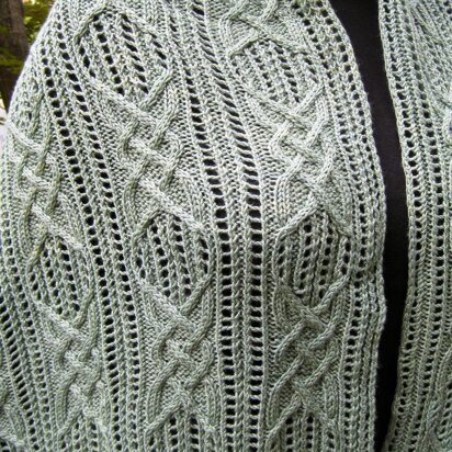 Sabae Cable Lace Shawl