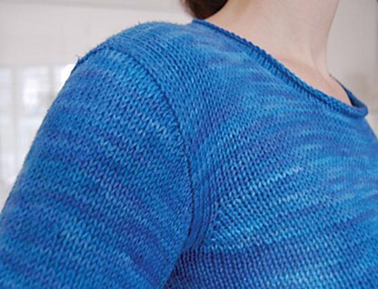 Lightly Flared Sweater to Knit