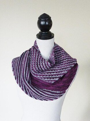 On the Bias Cowl & Scarf