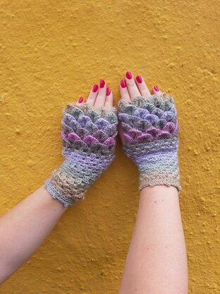 Dragon Scale Gloves