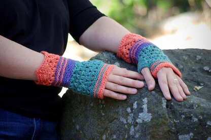 Kitto Fingerless Mitts