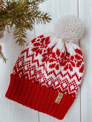 Scarlet Snowflake Hat