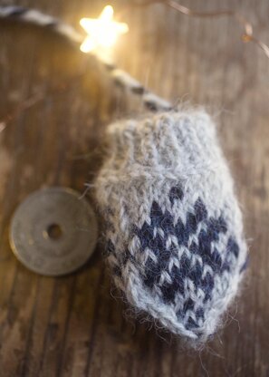 Norwegian Mini Mittens
