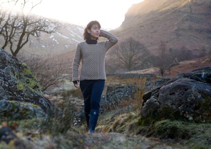 Stonethwaite Pullover in The Fibre Co. Lore - Downloadable PDF