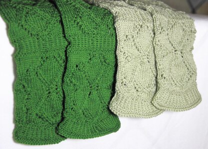 Taraxacum wrist warmers