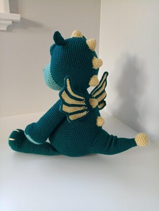 Crochet Amigurumi Snuff the Baby Dragon